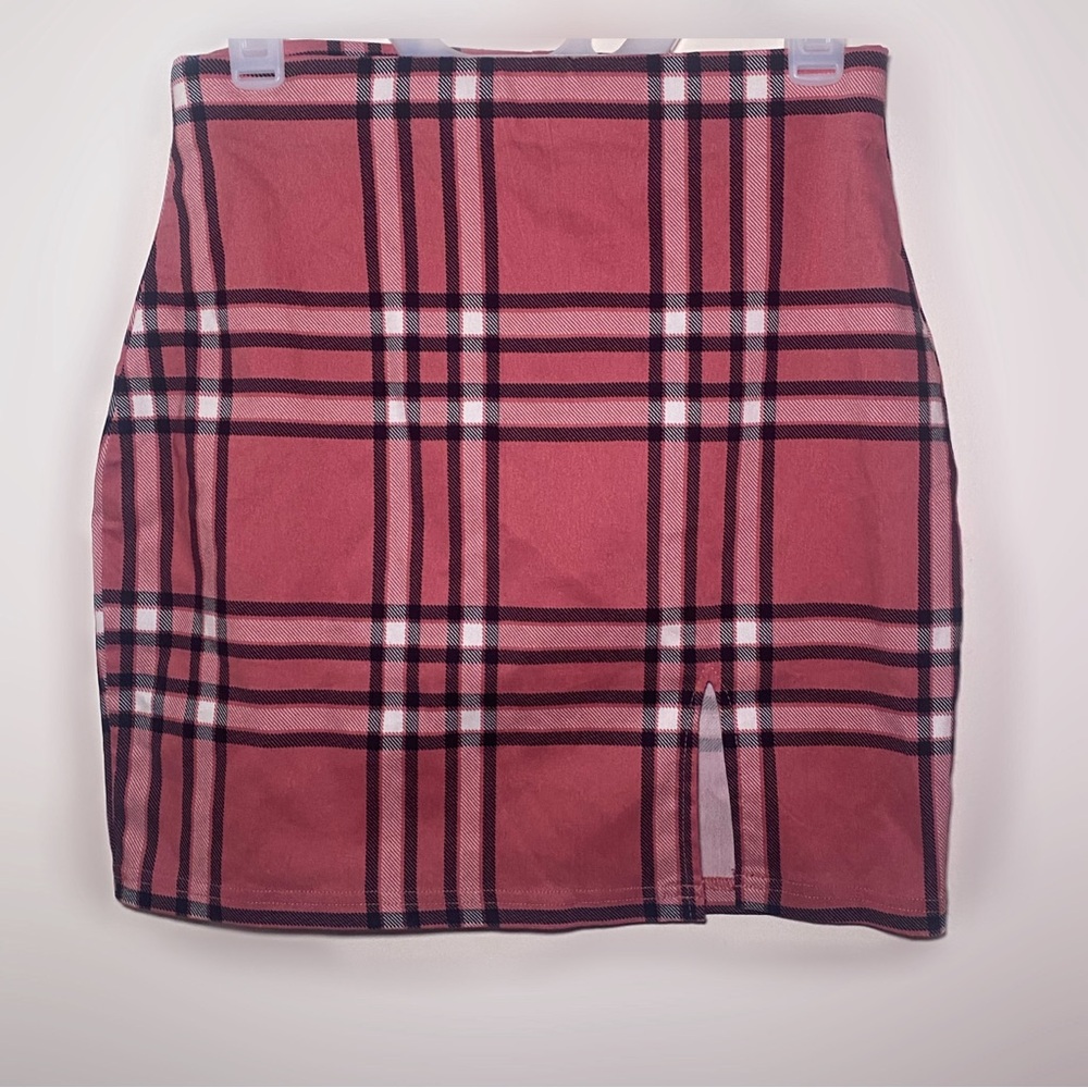 Streetwear Society Mini Skirt Pink/black Plaid / Size Medium